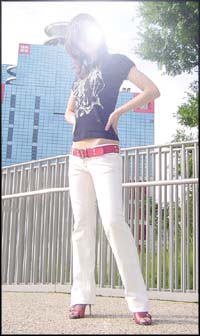 nr_wt13.jpg (23365 バイト)