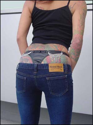 BL13+�t�F�C�N���U�[�^���K